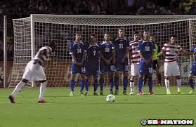 Altidore taking his goal-scoring free kick